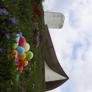 Chasse aux oeufs à la Chapelle Le Corbusier, Ronchamp - RONCHAMP