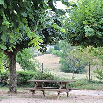 Aire de pique-nique - OYE