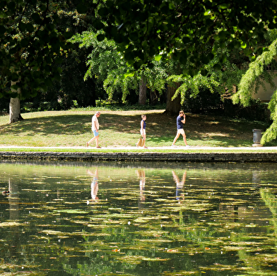 Visite guidée 'Beaune, entre cours & jardins'