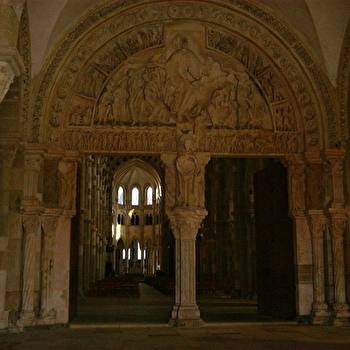 Association des Guides de l'Yonne en Bourgogne - AUXERRE