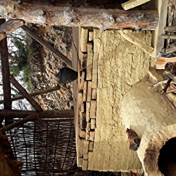 La pierre nous parle - LA ROCHE-VINEUSE