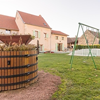 Le Cerisier 10 personnes - MERCEUIL