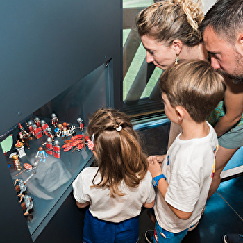 Visite-famille Les aventures de César - ALISE-SAINTE-REINE