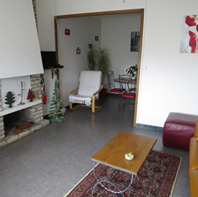 La Petite Maison au bord de la Cure