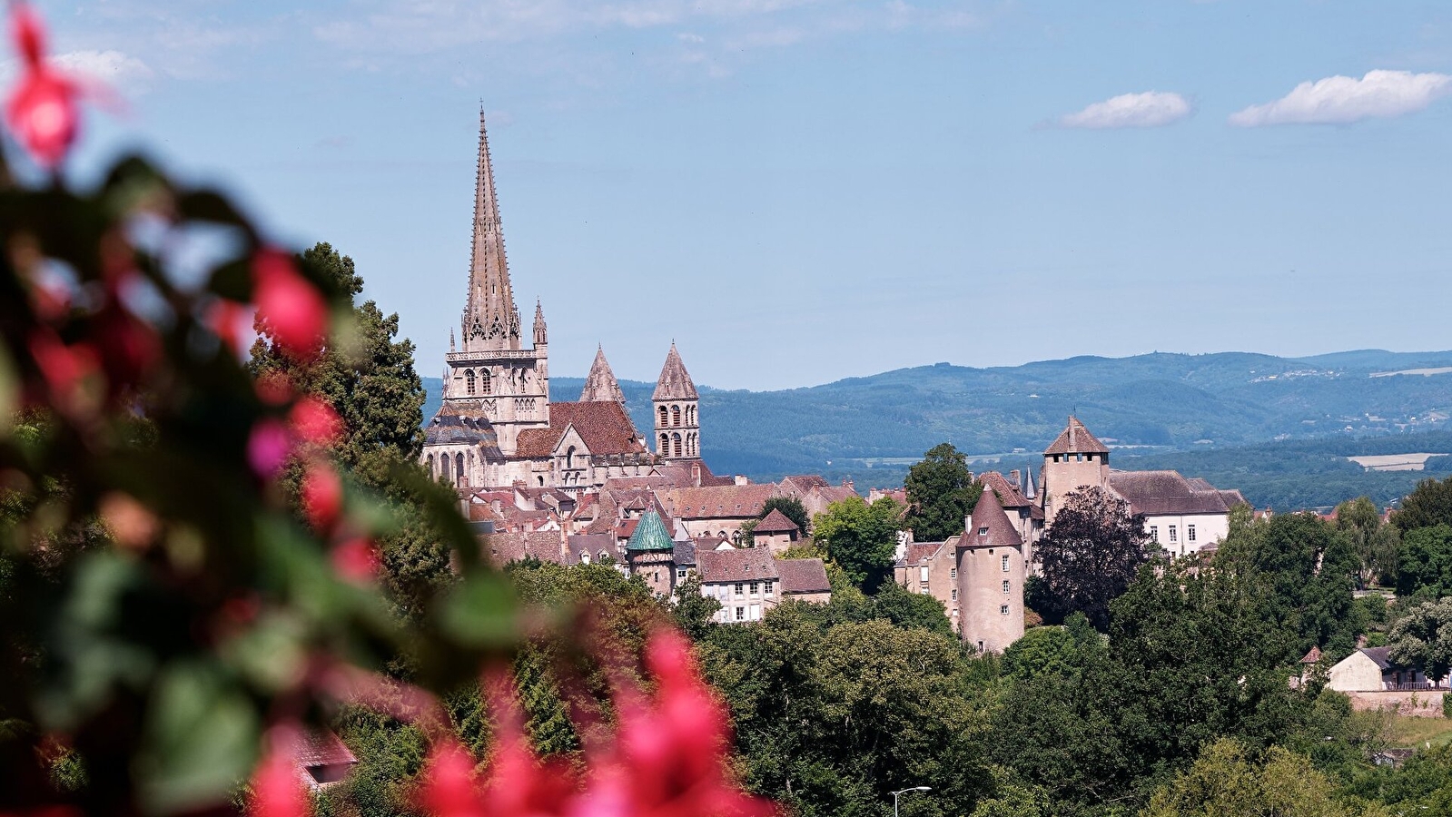 Cathédrale Saint-Lazare