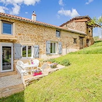 Gîte les Bousseaux - JALOGNY