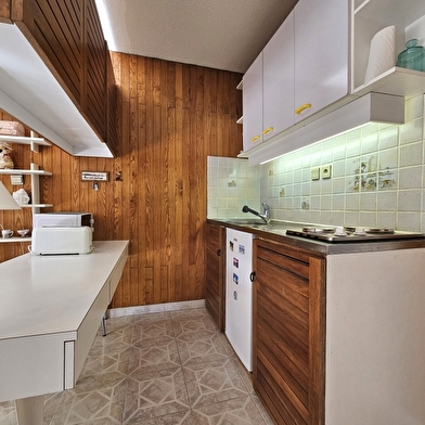 Le Lacuzon - Studio en résidence - R302PAN00