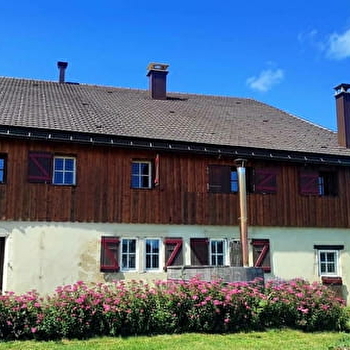 Les Grands Prés - LES FOURGS