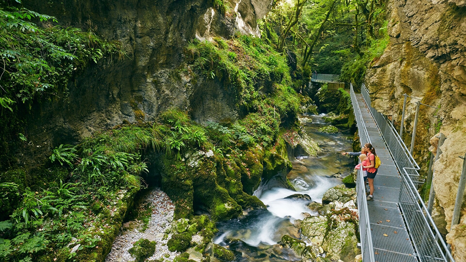 Le sentier des Gorges de l'Abîme