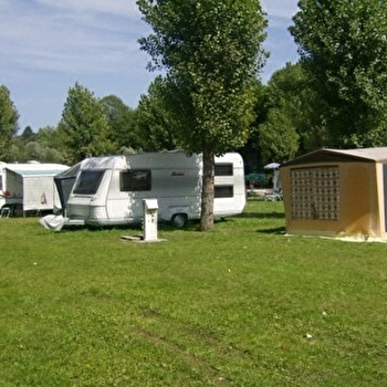 Camping Le Val de Saine - FONCINE-LE-HAUT