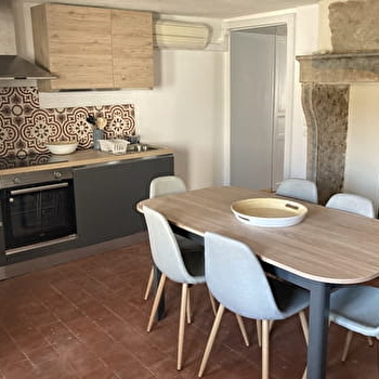 Au Moulin Rouge - AUDELANGE