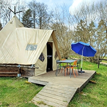 Location hébergements Tipis n°3 de 4 personnes Lac des Settons Morvan - Activital - MONTSAUCHE-LES-SETTONS