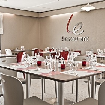 Restaurant - Le Campanile - PONTARLIER