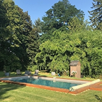 Chez Louise - BONNEVENT-VELLOREILLE