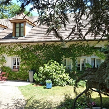 Relais de Chasse - VOUDENAY