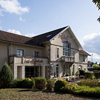 Hôtel du Casino Le Clos Rebillotte - LUXEUIL-LES-BAINS