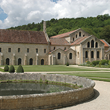 Boucle locale en espace partagé : Abbaye de Fontenay - NOGENT-LES-MONTBARD
