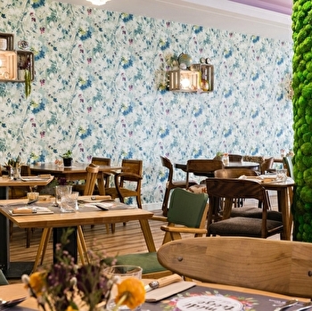 Restaurant - Midi Treize - PONTARLIER