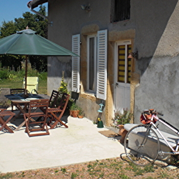 Gîte de la Colline - CHENAY-LE-CHATEL