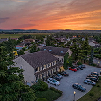 Hôtel Parc Adélie - MONTAGNY-LES-BEAUNE