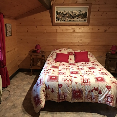 Au Doubs Chalet du Jura