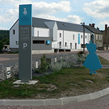 Visite commentée à Alligny-en-Morvan en Néerlandais - ALLIGNY-EN-MORVAN