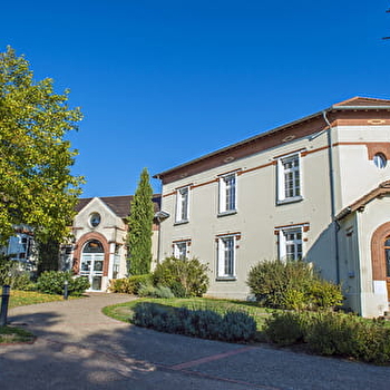 Musée Départemental du Compagnonnage - ROMANECHE-THORINS