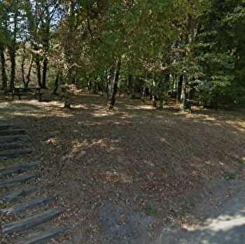 Aire de pique nique des Monts de la Lune à Chenecey-Buillon - CHENECEY-BUILLON