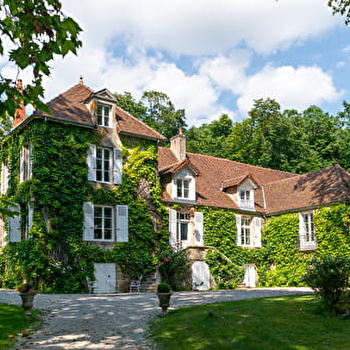 La Maison 1680 - COUCHES