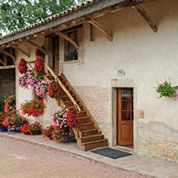 La Grange Fleurie - DOMMARTIN-LES-CUISEAUX