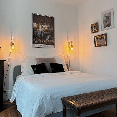 Chez la Vieille Dame