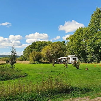 Champagne Manoir Minicamping & gîtes - CHAMPALLEMENT