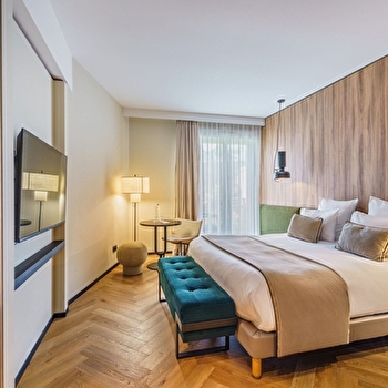 Le Richebourg Hôtel Restaurant & Spa - VOSNE-ROMANEE