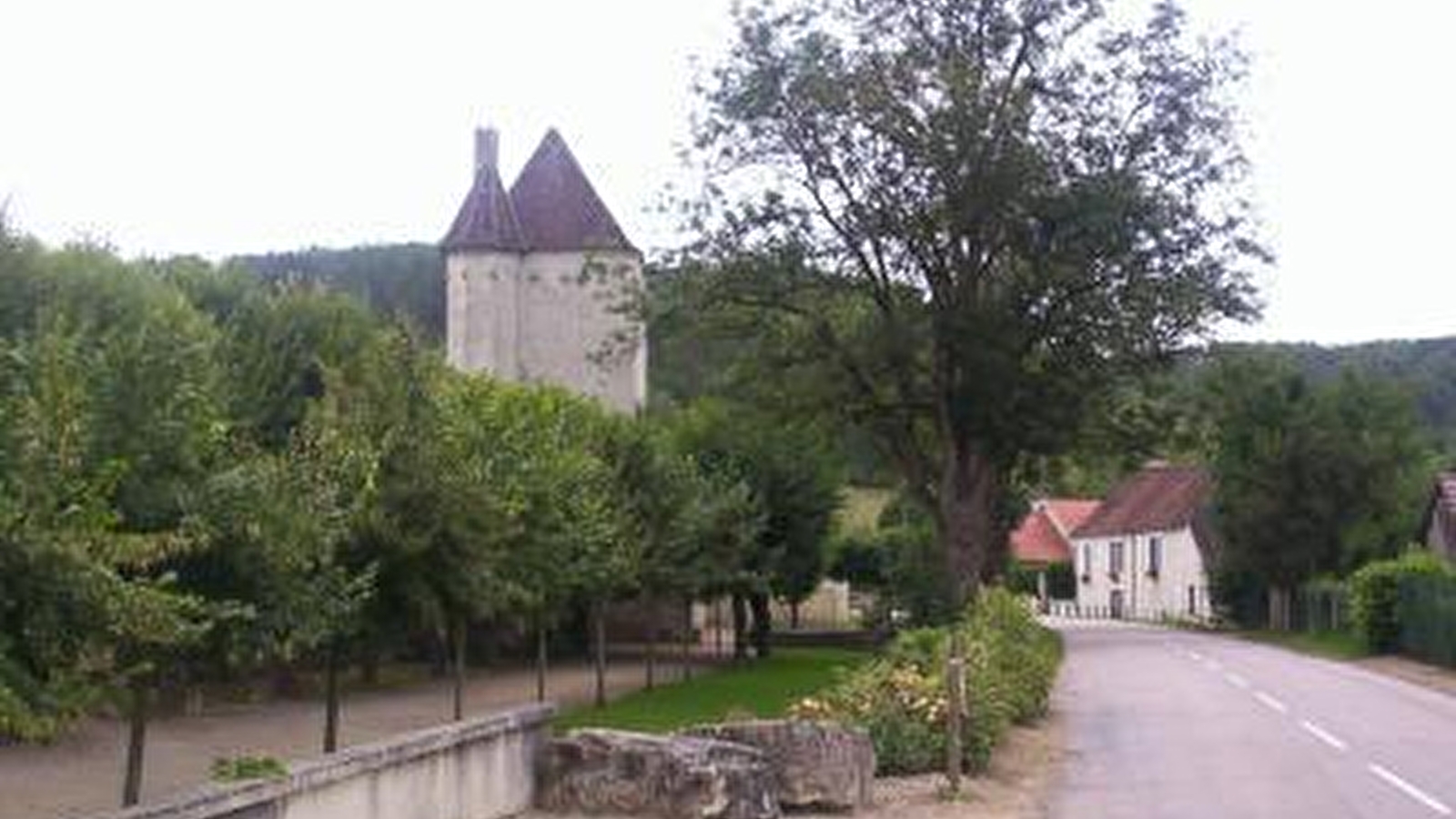 Le Donjon