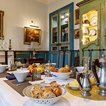 Bonjour Guesthouse - NEVERS