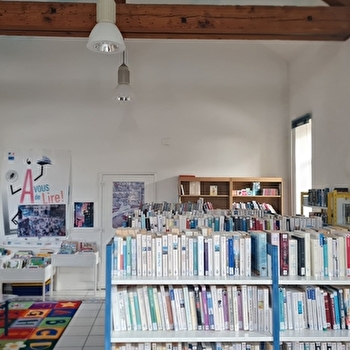 Bibliothèque - MAGNY-COURS