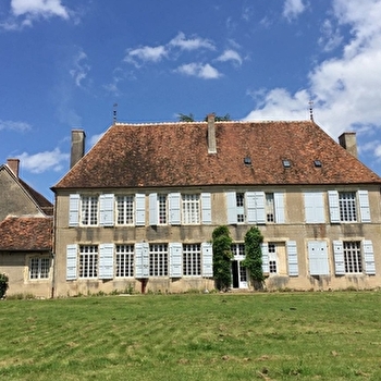 Ferme Château du Pavillon - MOULINS-ENGILBERT