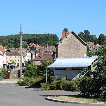 Aire de service pour camping-cars - LA CLAYETTE