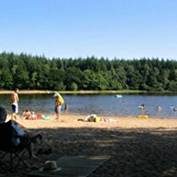 Camping municipal La Chênaie - MONTAPAS