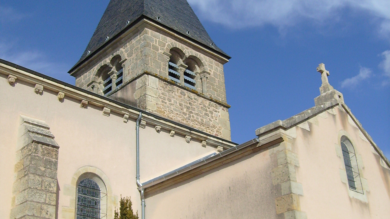 Eglise de Curbigny
