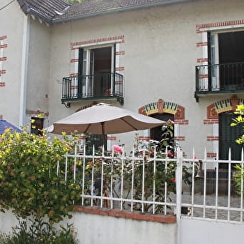 Meublé de tourisme - CHATEL-CENSOIR