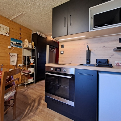 Les Crêtets - Studio mezzanine en résidence - R432BOUR00