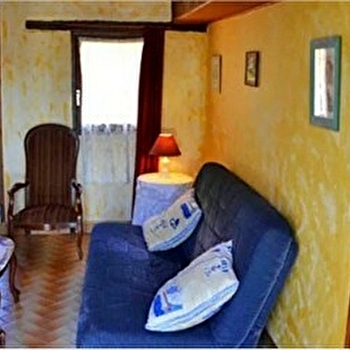 Hôtel Au Coup d'Frein - TANNERRE-EN-PUISAYE