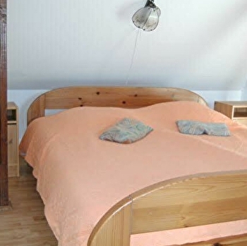 T2 - Appartement -  EURL DE CHEVAGNY, RENGGLI Monika  - BOURBON LANCY