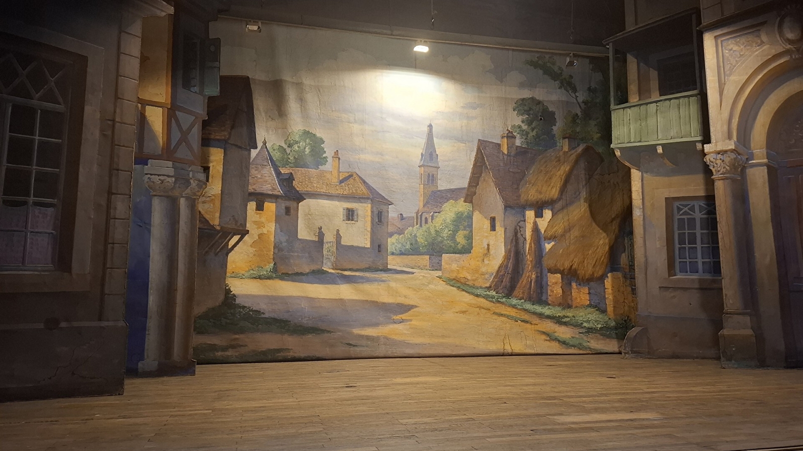 Visites théâtre municipal de Louhans