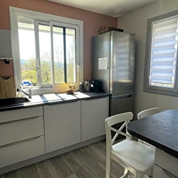 A deux pas du lac - CLAIRVAUX-LES-LACS