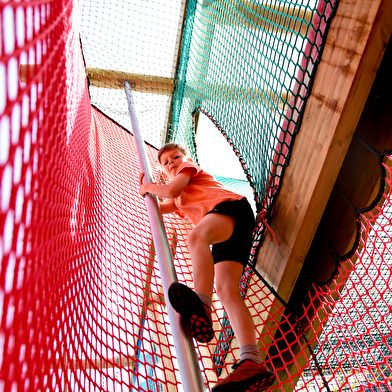 Parcours filet multi-niveaux chez Edenwall