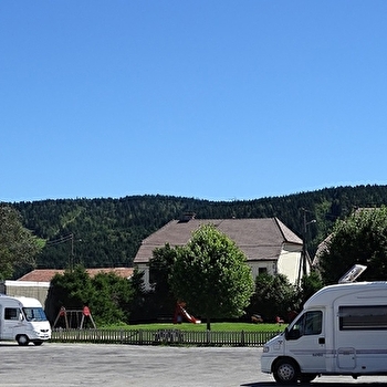 Aire de services et stationnement - Mouthe - MOUTHE