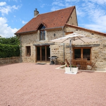 La Maison du Clown Jaune - SAINT-MARTIN-DE-SALENCEY