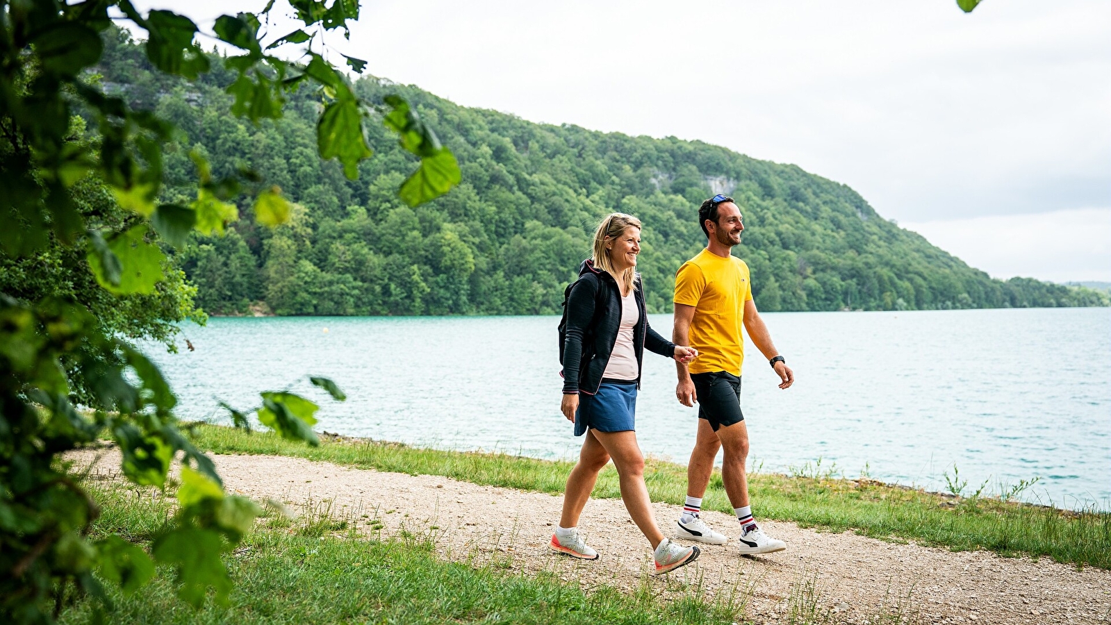 Tour du lac de Chalain par les berges
